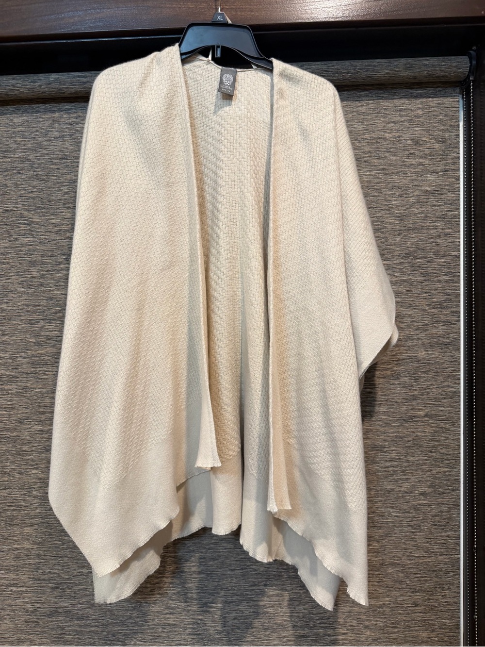 Vince Camuto Cream Open-Front Knit Poncho